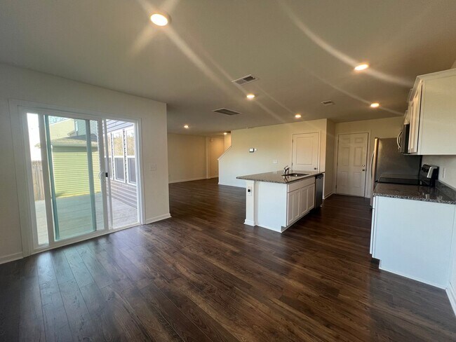 Building Photo - Brand-New 4BR Home for Rent in Kingsport – Be the First Tenant!