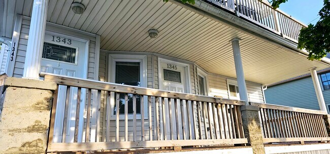 Building Photo - 1345 W 65th St