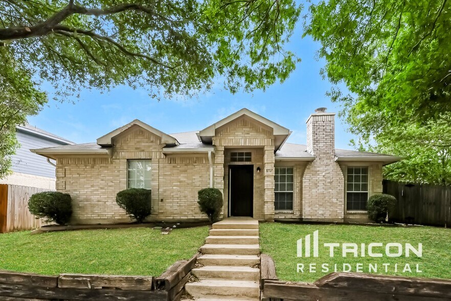 Primary Photo - 8707 Woodrigg Dr