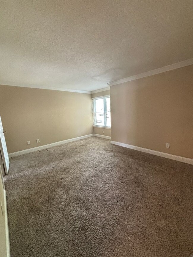 Building Photo - Condo Living at Its Best in Ponte Vedra Be...
