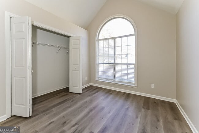 Building Photo - 210 Coldsprings Ct