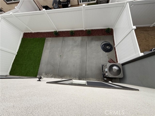 Building Photo - 32741 Manhattan Ave