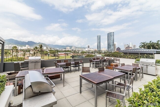 Building Photo - 1BR/1BA/DEN/1PKG - PACIFICA HONOLULU