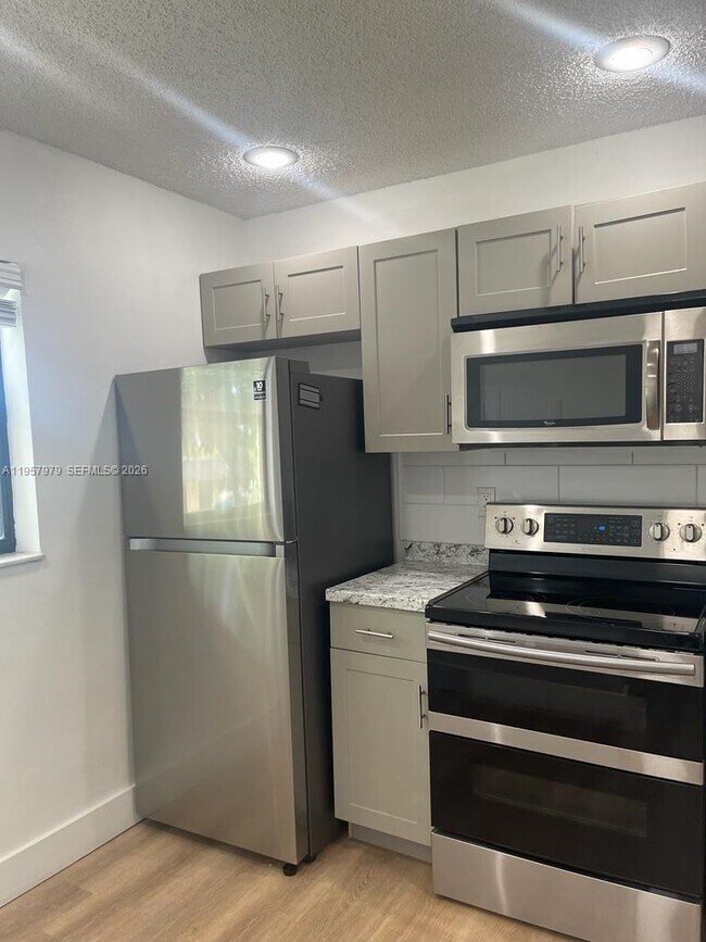 Building Photo - 8045 SW 107th Ave