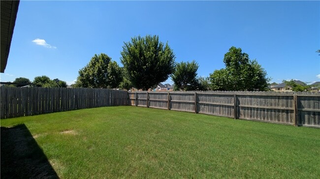 Building Photo - 3104 SW Wargate Ave
