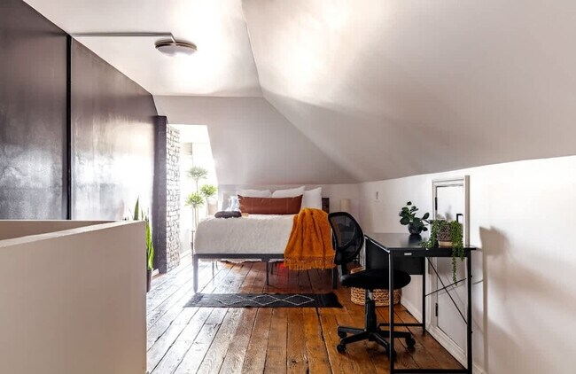 Building Photo - 575 1/2 City Park Avenue-SI ID1265634P