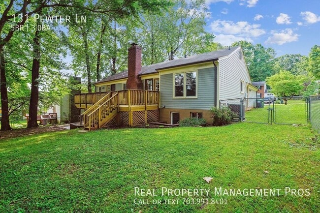 Building Photo - 131 Pewter Ln