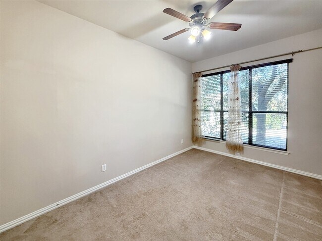 Building Photo - 3334 University Park Ln