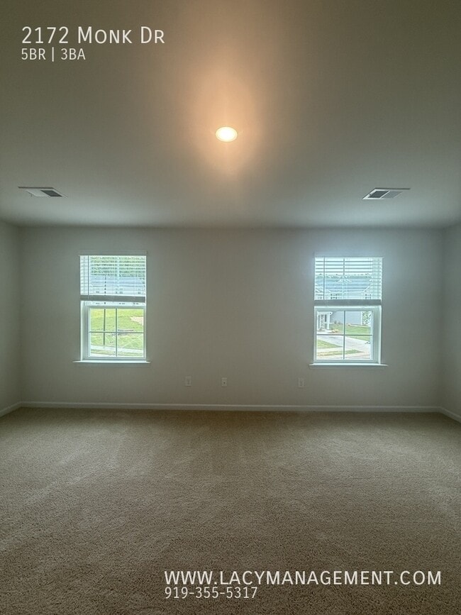 Building Photo - 2172 Monk Dr