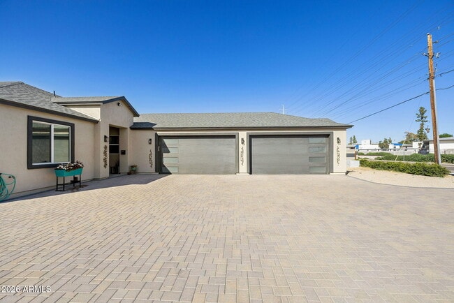 Building Photo - 3912 S Kyrene Rd