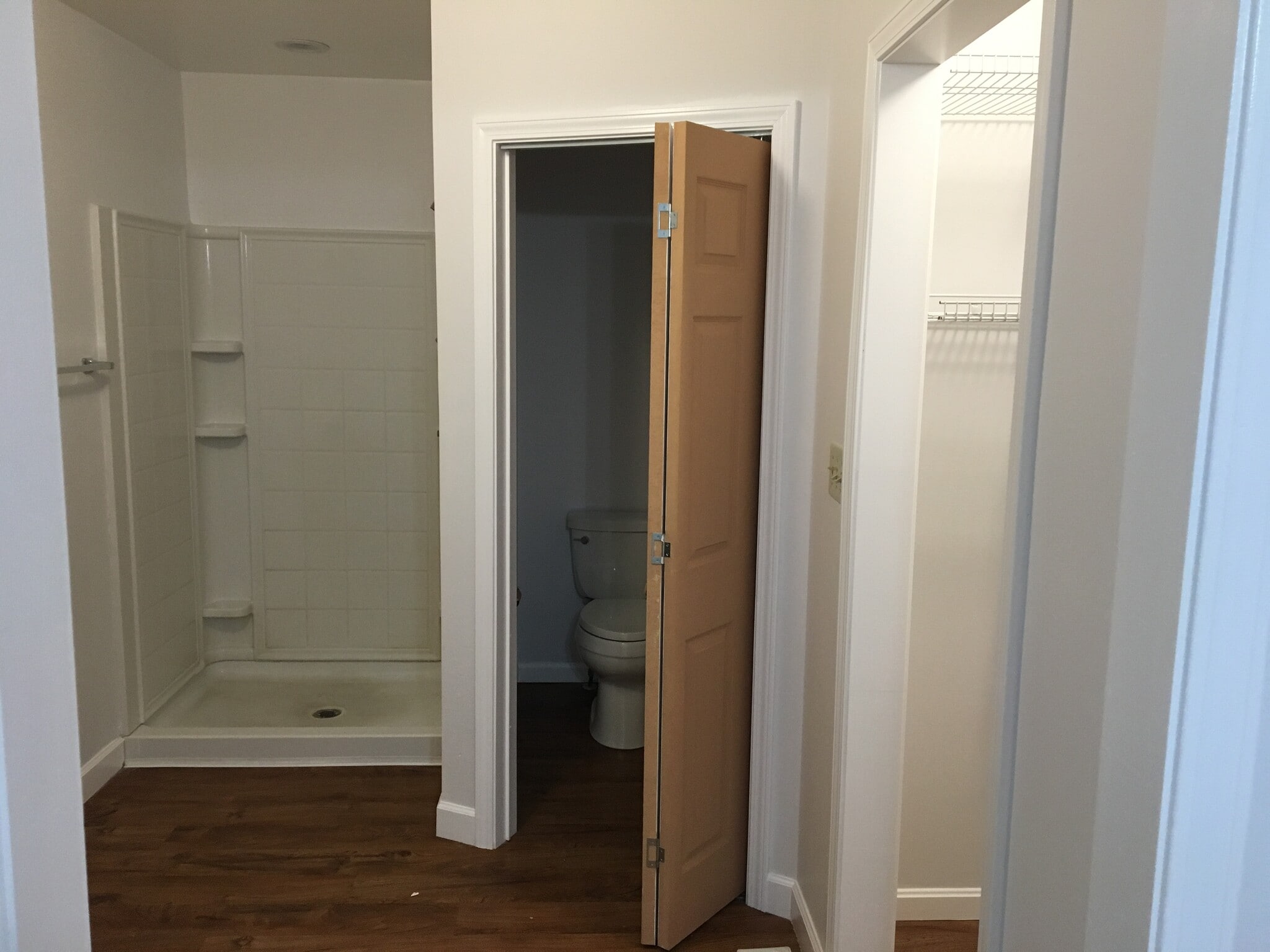 Bathroom 2 - 211 Ecton Rd