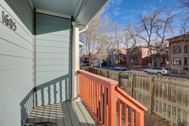 Building Photo - 3-bedroom home in Central Boulder