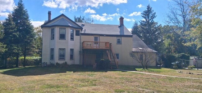 Building Photo - 66 Monsey Heights Rd