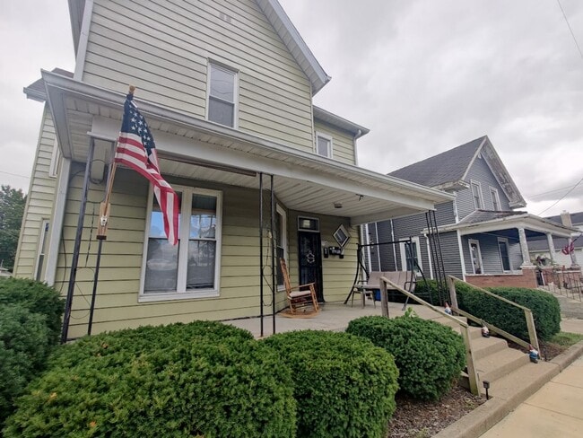 Building Photo - 3-113 N Tompkins St