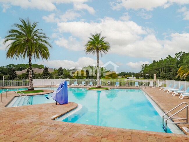 Building Photo - 450 Sandstone Dr