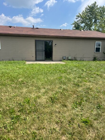 Building Photo - 5915 Brandonwood Ln
