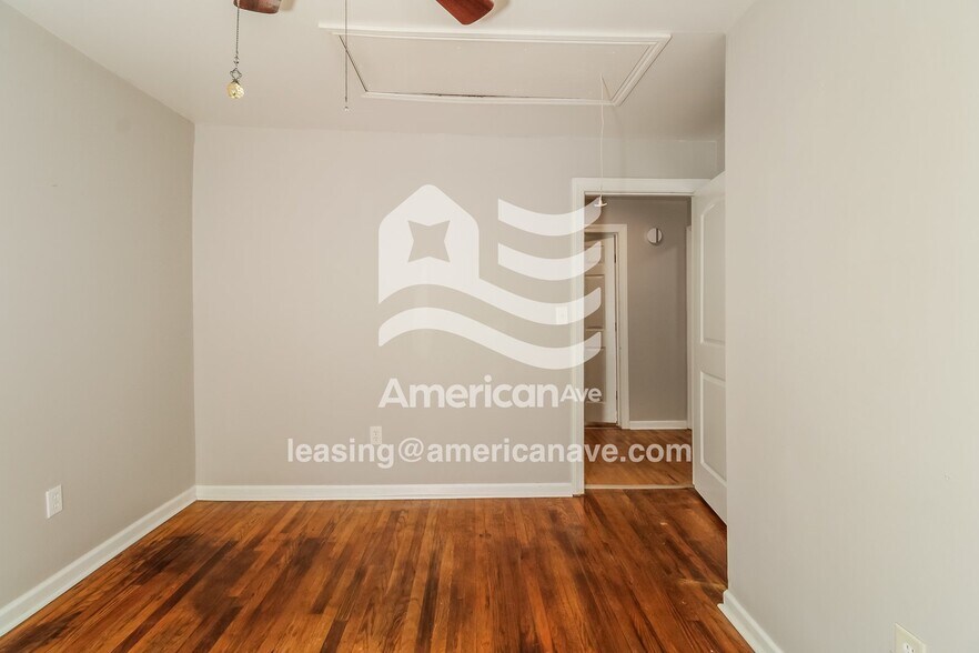 Building Photo - 2208 Ervin St