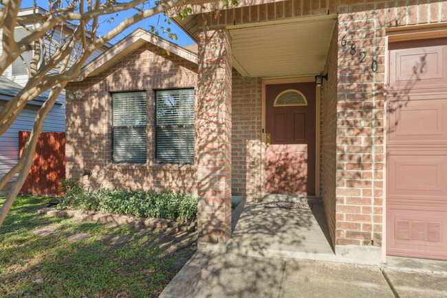 Building Photo - 6820 Flatstone Pass