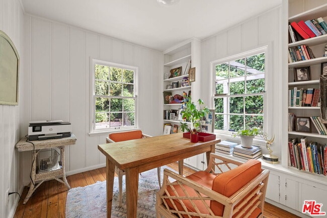 Building Photo - 5630 Spreading Oak Dr