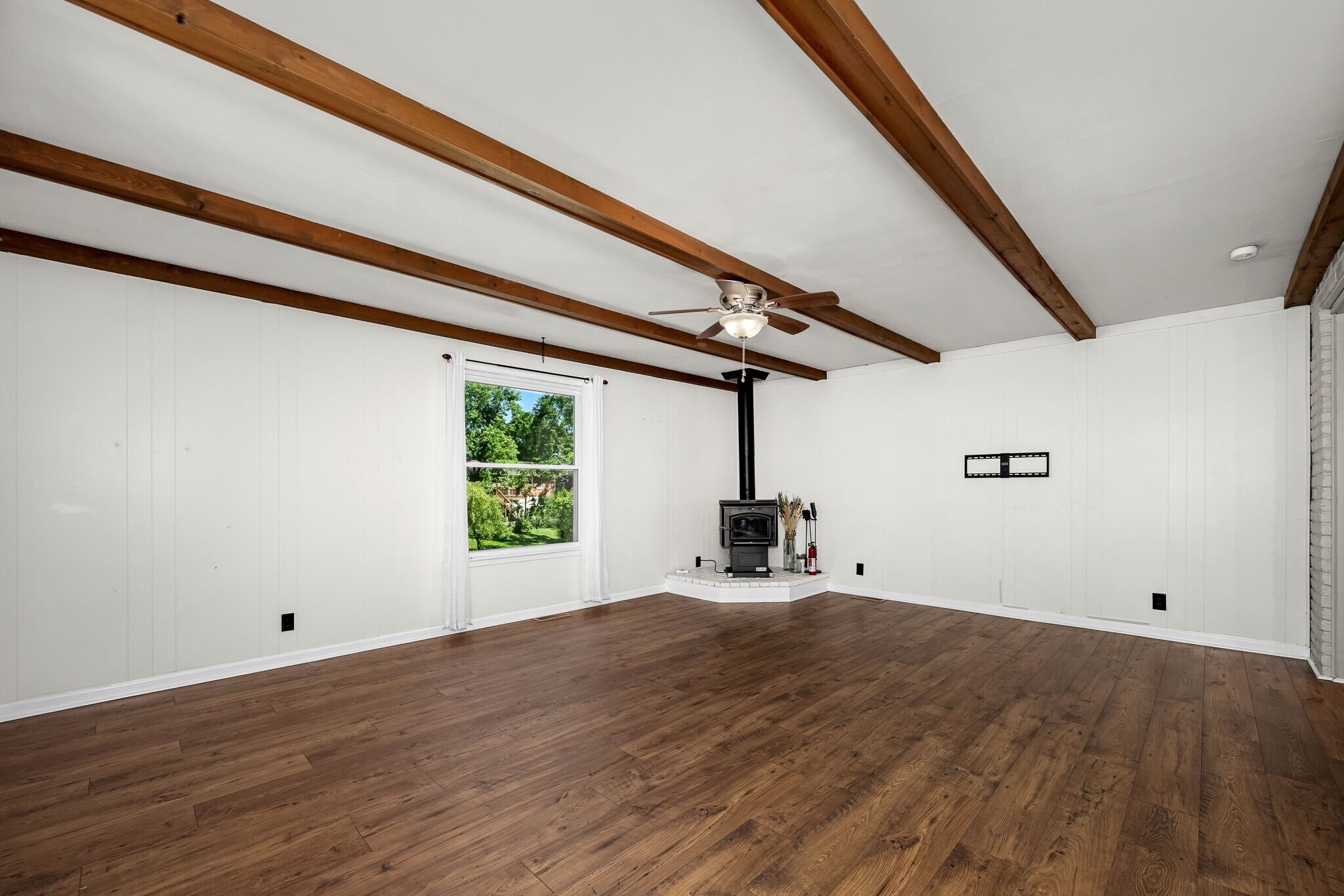 Building Photo - 4812 E Longdale Dr