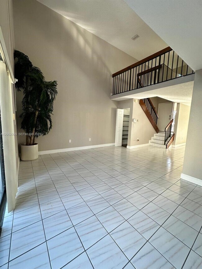 Building Photo - 1251 SW 124th Ct