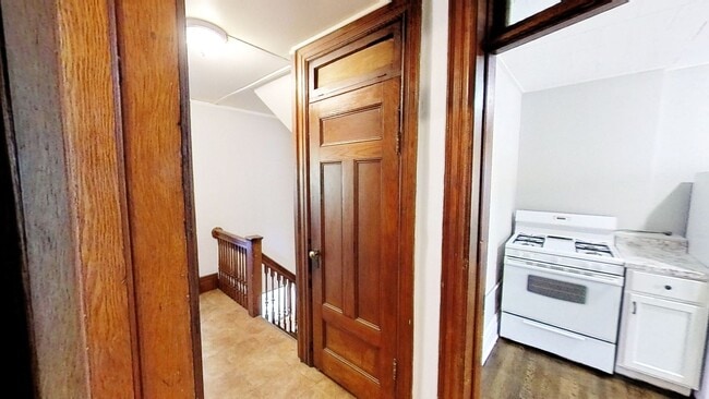Building Photo - 289-B Pearl Street-