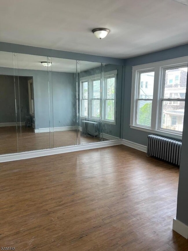 Building Photo - 816 S 19th St