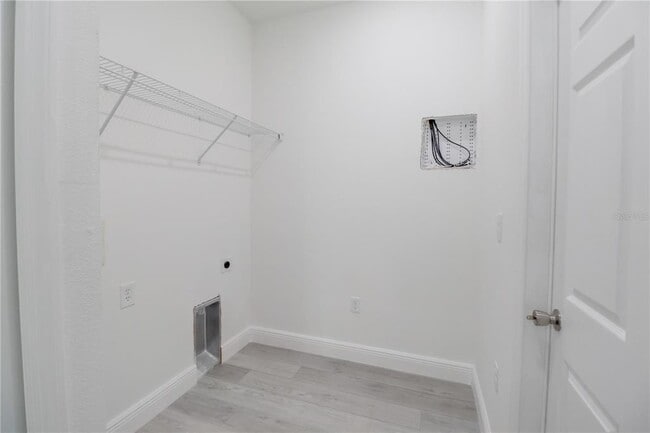 Building Photo - 511 Marion Oaks Ln