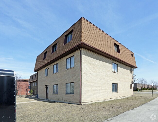 Building Photo - 1090 Judson St