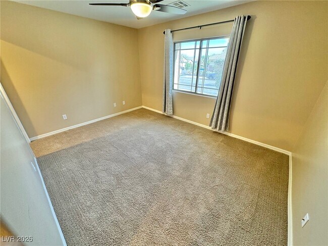 Building Photo - 5805 Hawkeye Bell St