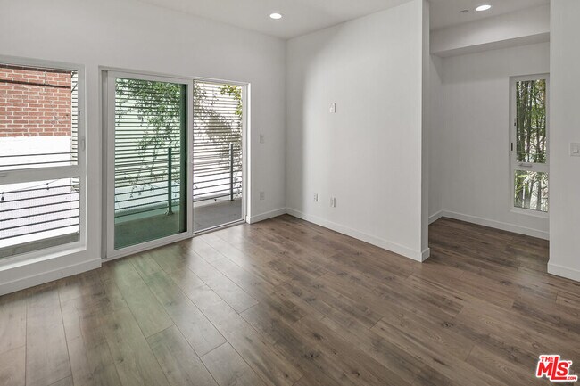 Building Photo - 6611 Leland Way