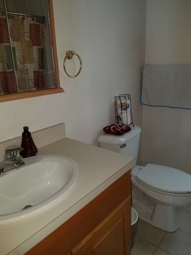 Building Photo - Available in Colchester