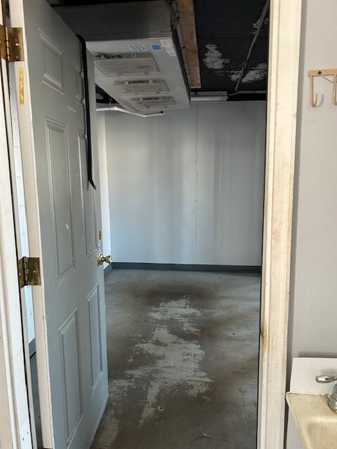 Building Photo - 345 State St