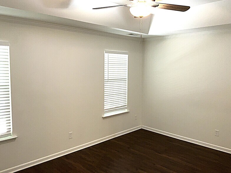 Building Photo - 7210 Quail Hunt Dr