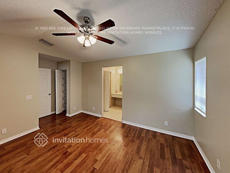 Building Photo - 1532 Salerno Cir
