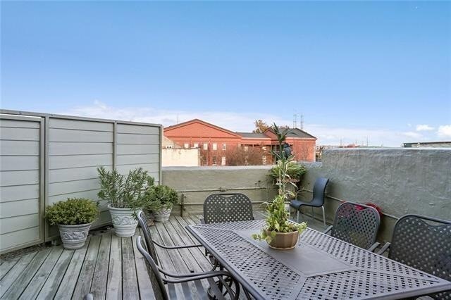 Building Photo - 63 French Market Pl