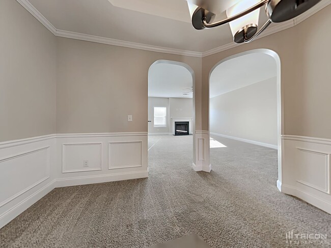 Building Photo - 5146 Summersun Dr