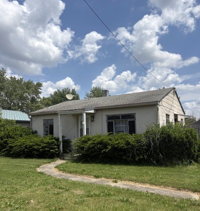 Building Photo - 2460 Lockbourne Rd