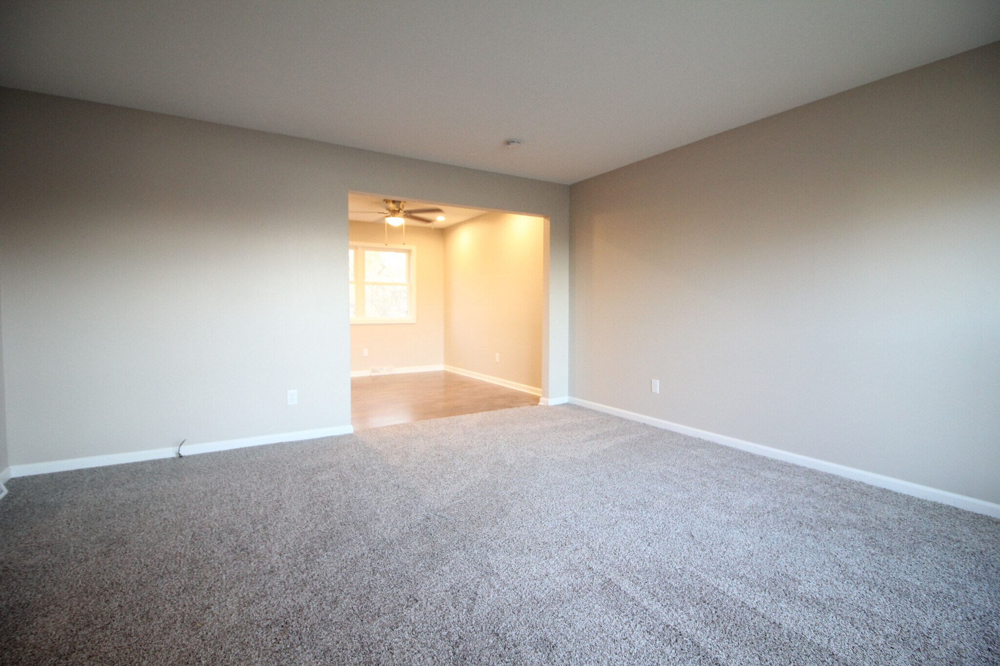 Building Photo - 4926 Madison Ave