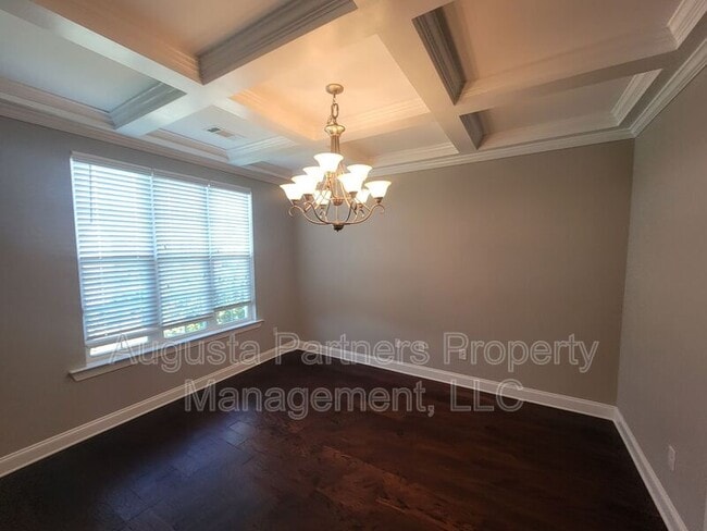 Building Photo - 1733 Ethan Way