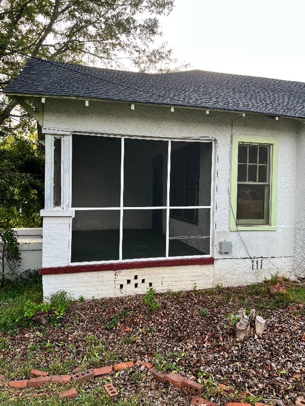 Building Photo - 830 North Ave