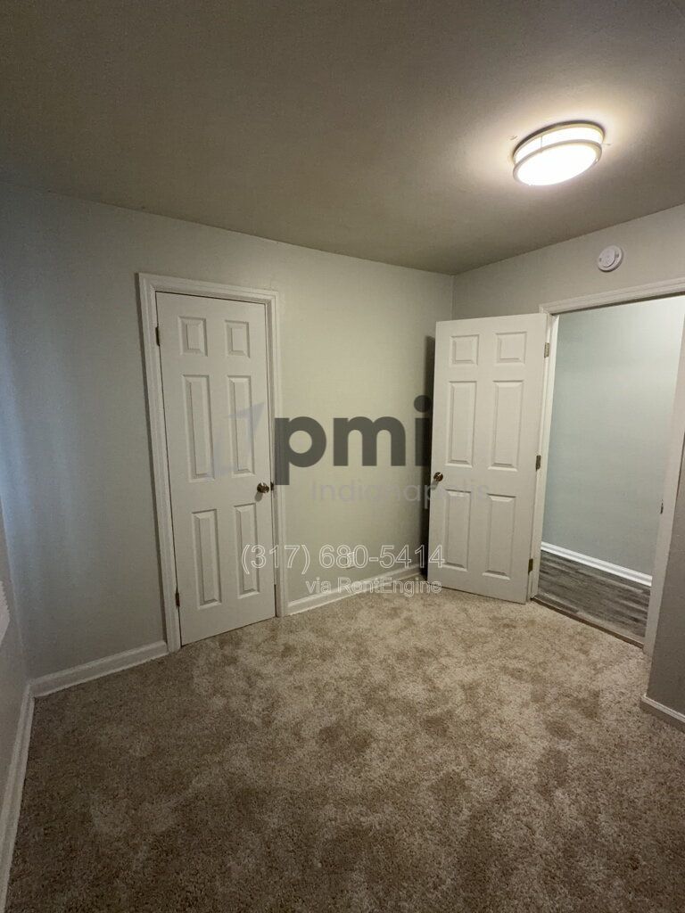 Building Photo - 4301 Crittenden Ave