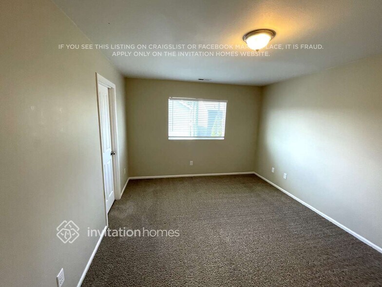 Building Photo - 3524 Celebration Ave E