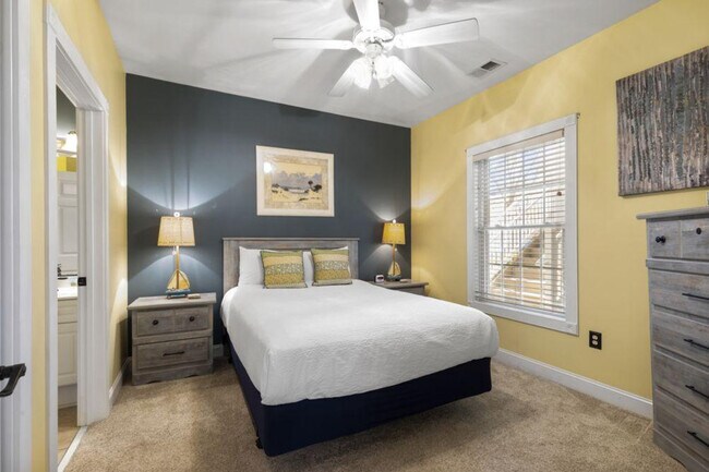 Building Photo - 4869 Magnolia Pointe Ln