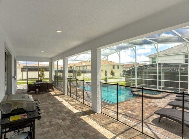 Building Photo - 1575 Plunker Dr