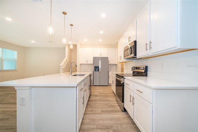 Building Photo - 5261 Luisa Ct