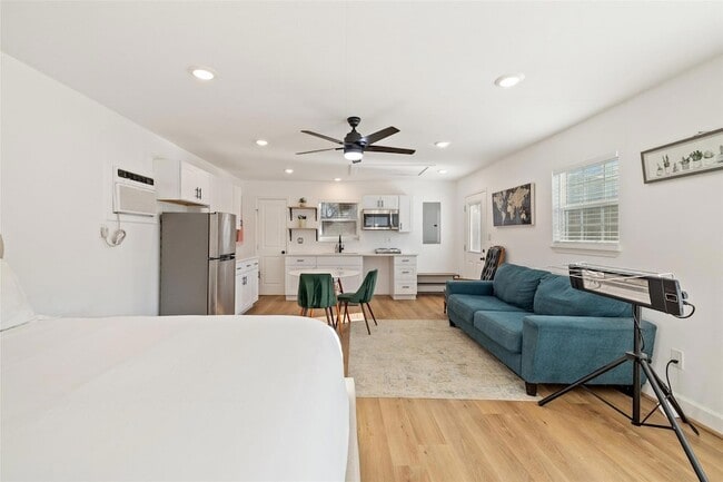 Building Photo - 5519 Hiline Rd