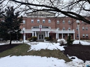 Building Photo - 59 Courtland Ave