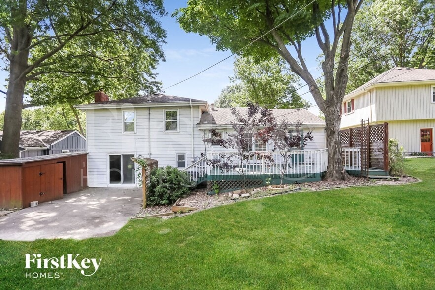 Building Photo - 9610 W 92nd Terrace