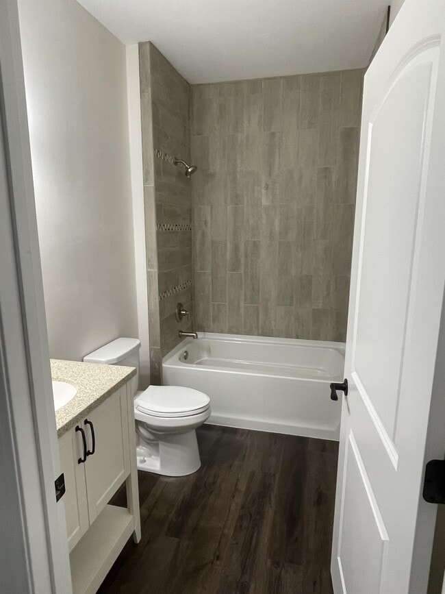 Building Photo - 2685 Millstone Dr
